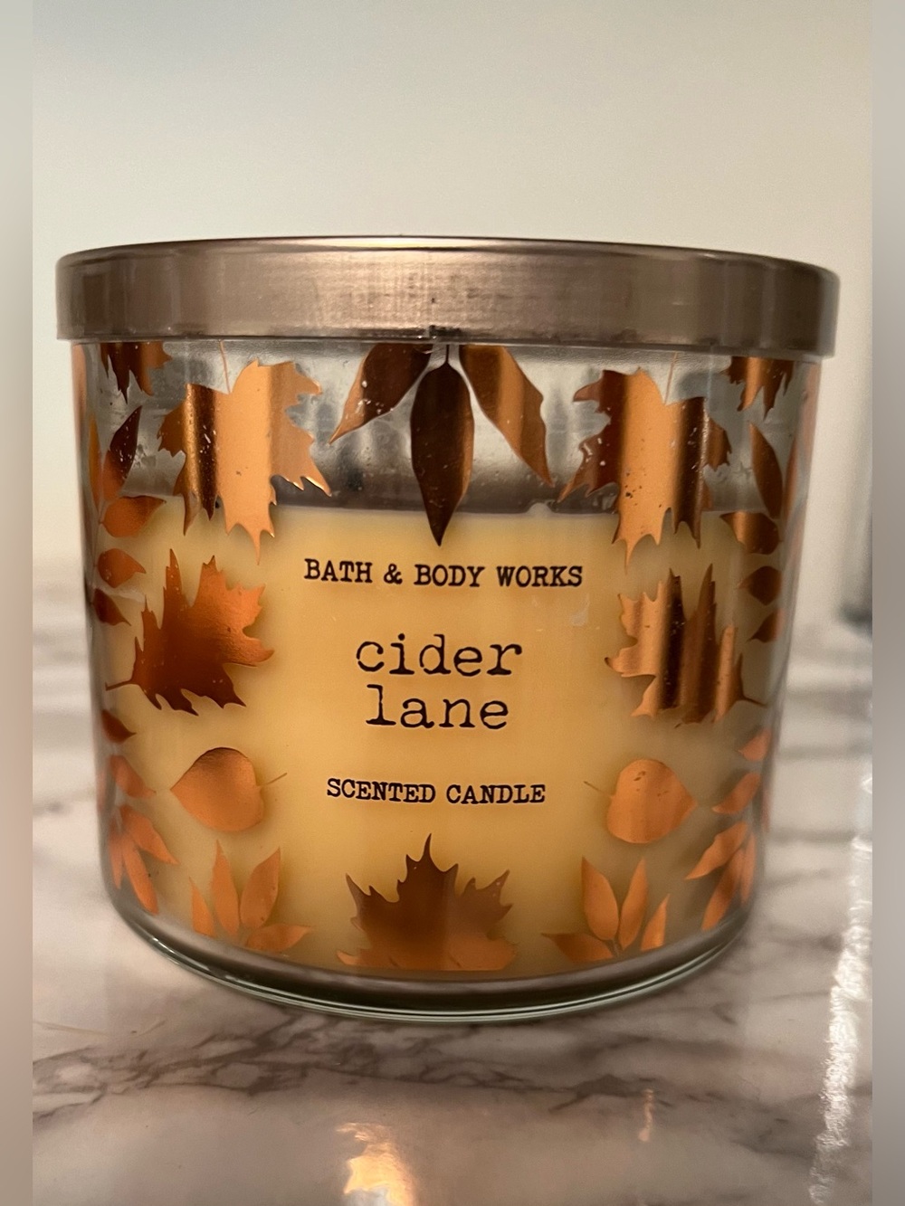 Bath & Body Works Cider Lane Three Wick 14.5 oz Jar Candle ~80%